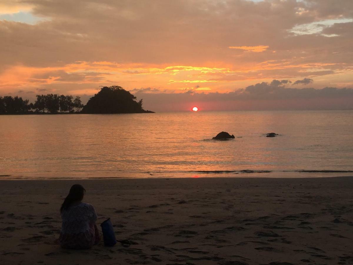 Sea Rounding Hotell Ko Phra Thong Eksteriør bilde