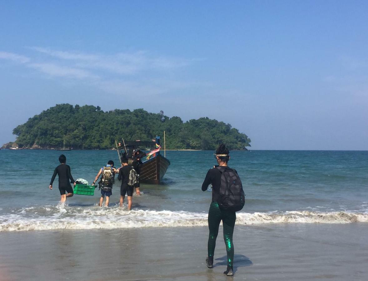 Sea Rounding Hotell Ko Phra Thong Eksteriør bilde